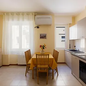  Appartamento Serene Escape - Via Della Torre Italia