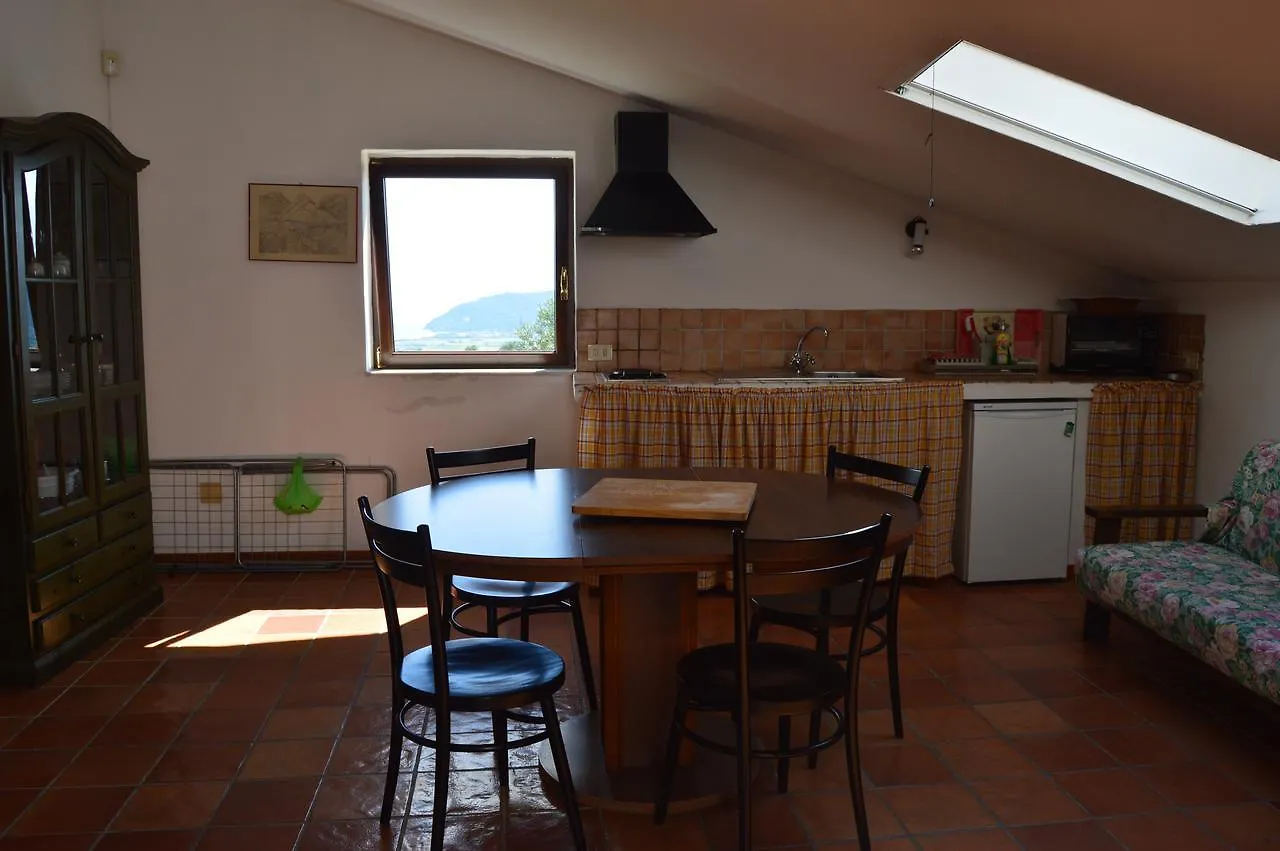Appartamento Casa Sarticola Castelnuovo Magra Italia